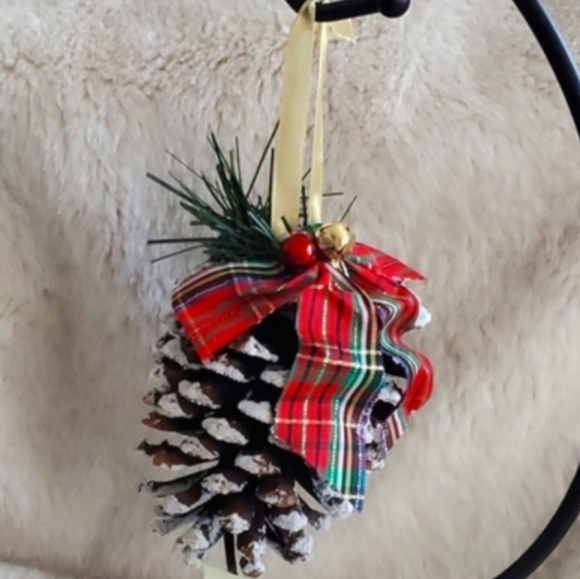 New, Jumbo Pinecone Ornaments - Picture 2 of 3